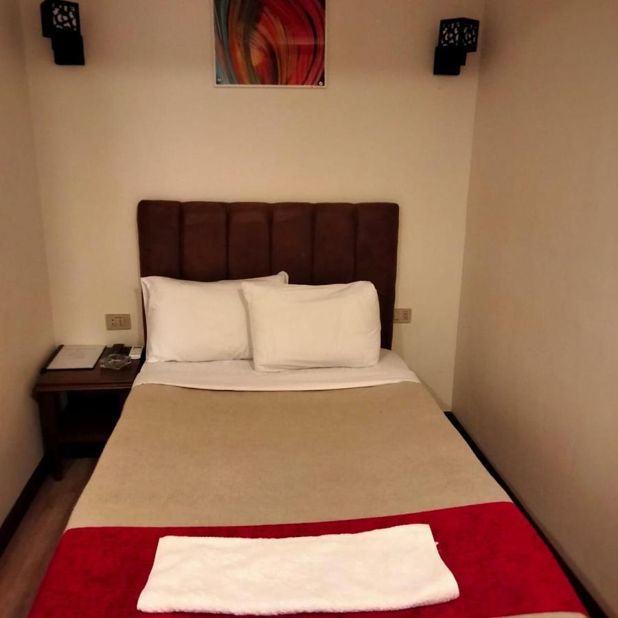 Cordoba Suites Hurghada Ruang foto