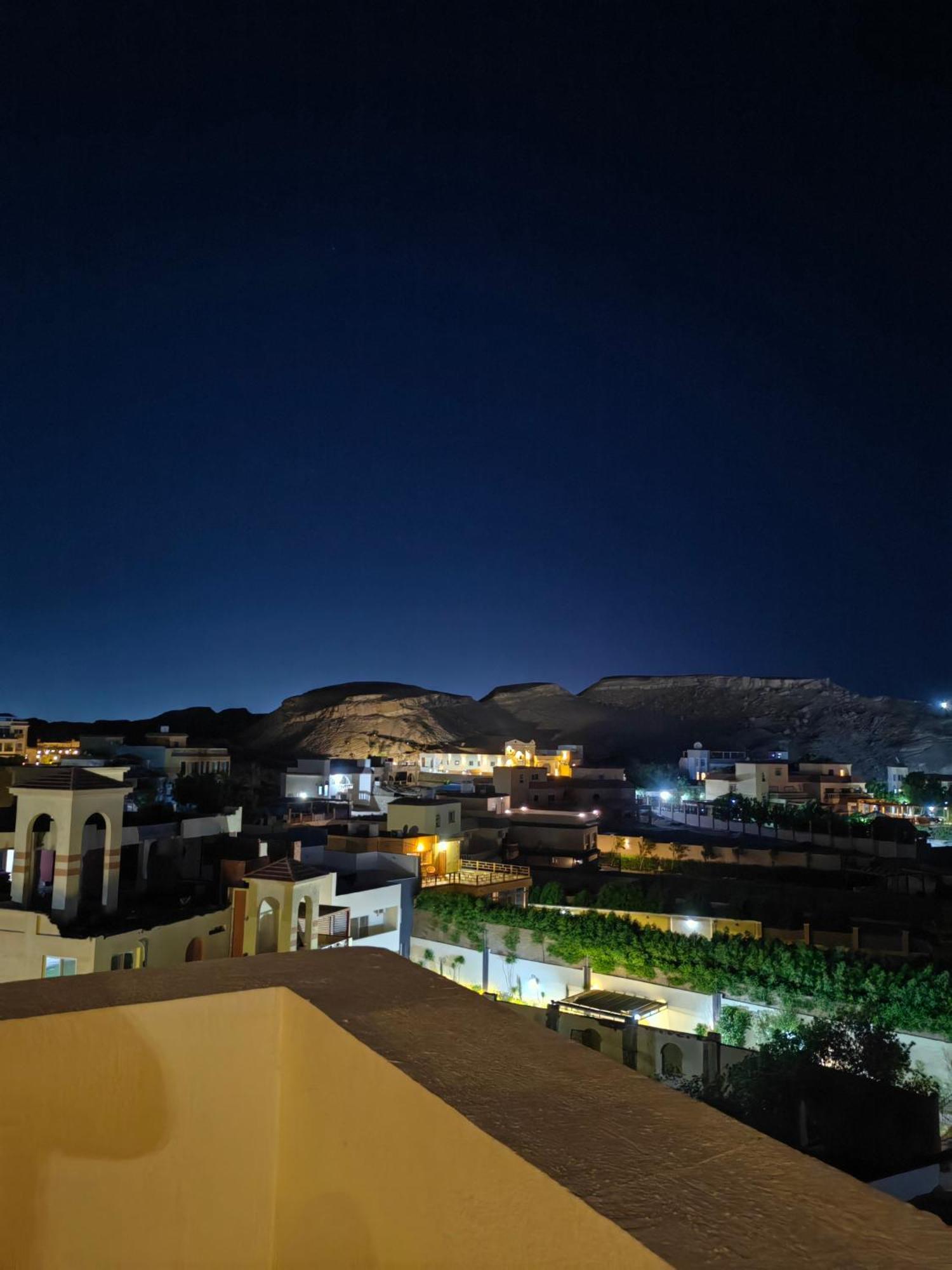Cordoba Suites Hurghada Bagian luar foto