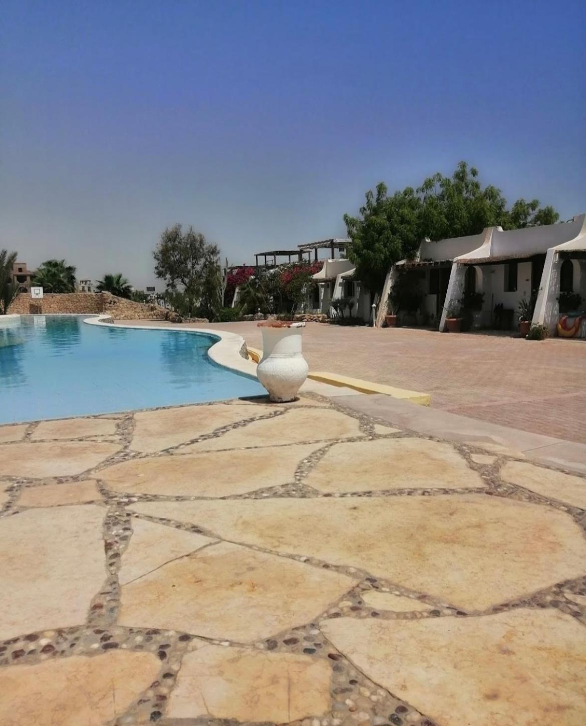 Cordoba Suites Hurghada Ruang foto